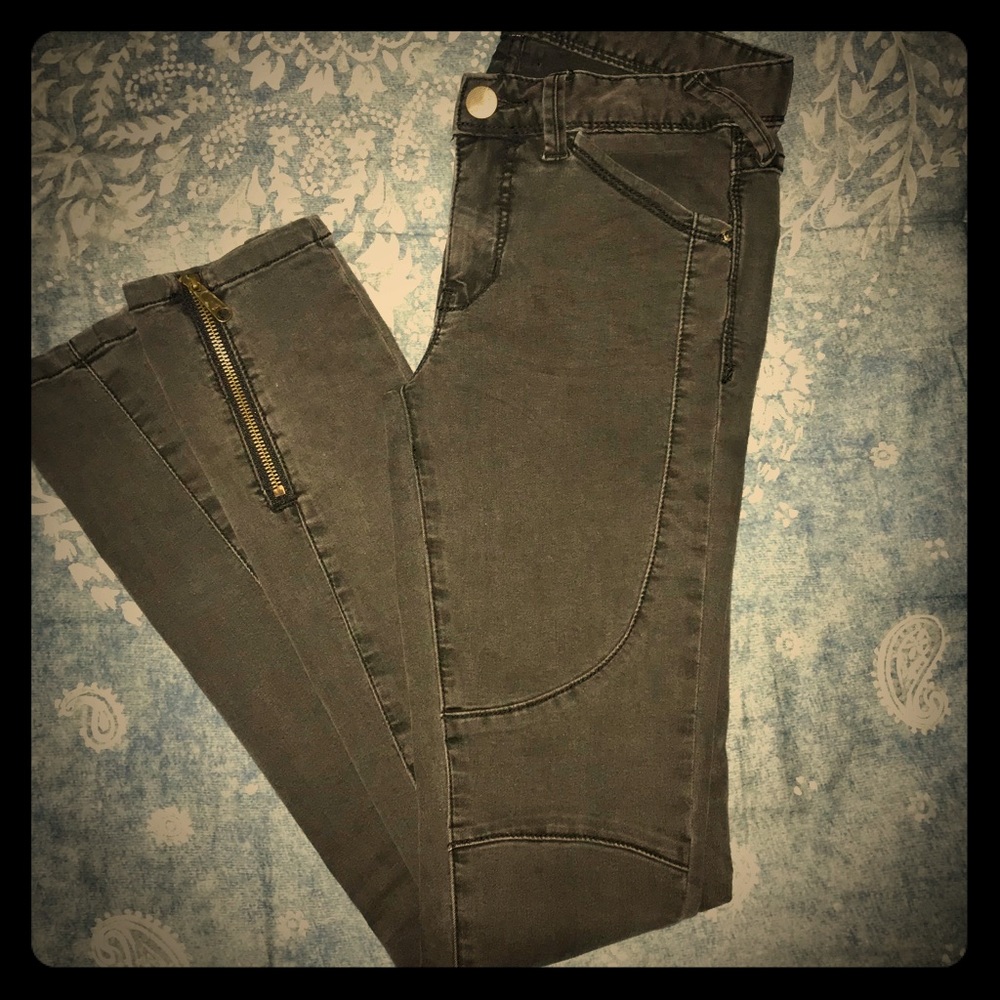 💛 EUC Free People Skinny Jeans ✨